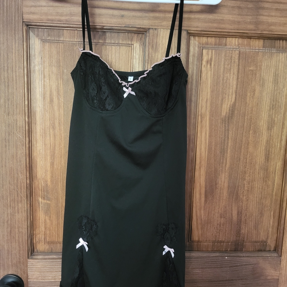 Black Chemise With Lace and Pink Bows